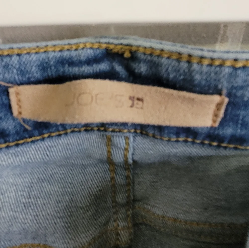 Joe's Jeans Cuffed Crop - Picture 6 of 6